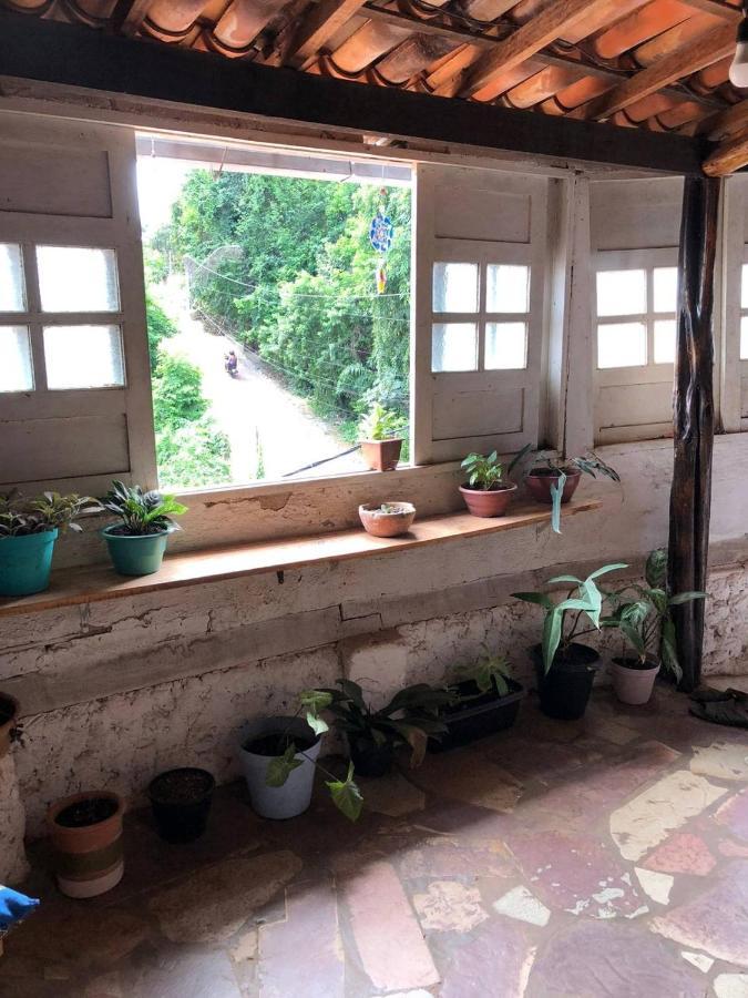Hostel Casa Latina 렝소이스 외부 사진